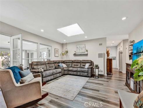 8021 Sterling , Huntington Beach, CA