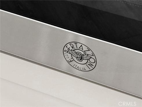 414 Main St 300 , Huntington Beach, CA