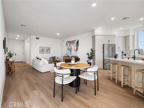 414 Main St 300 , Huntington Beach, CA