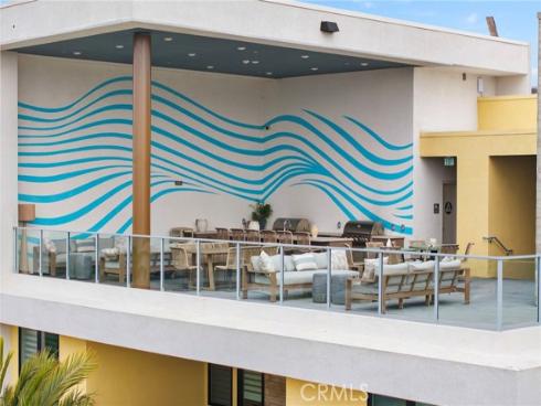 414 Main St 300 , Huntington Beach, CA