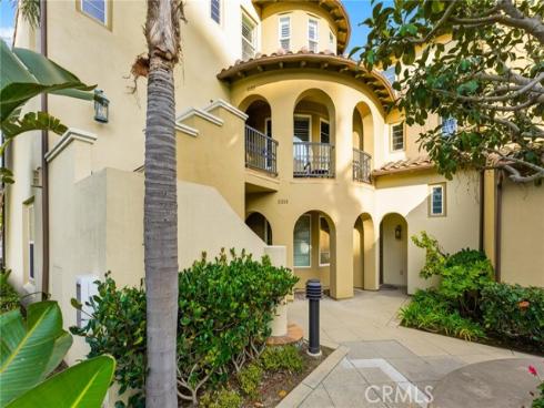 21245 Alanis , Huntington Beach, CA