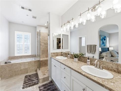 21245 Alanis , Huntington Beach, CA