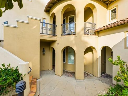 21245 Alanis , Huntington Beach, CA
