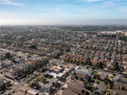 203 Utica Avenue, Huntington Beach, CA