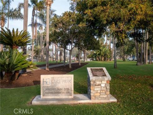 203 Utica Avenue, Huntington Beach, CA