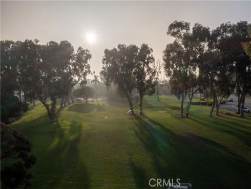 203 Utica Avenue, Huntington Beach, CA