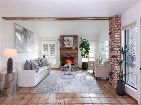 203 Utica Avenue, Huntington Beach, CA