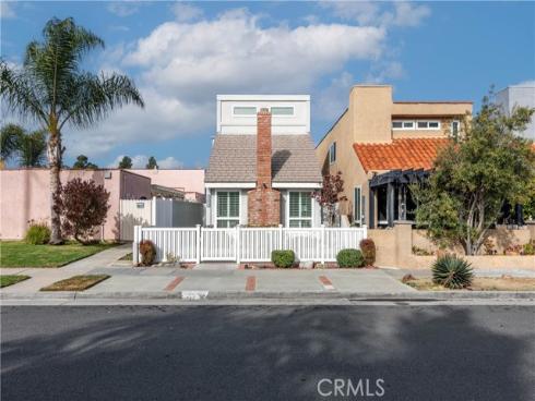203 Utica Avenue, Huntington Beach, CA