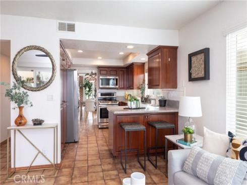 203 Utica Avenue, Huntington Beach, CA