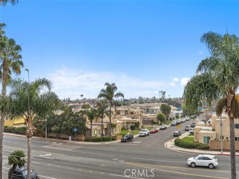 7651  Yorktown   Avenue, Huntington Beach, CA