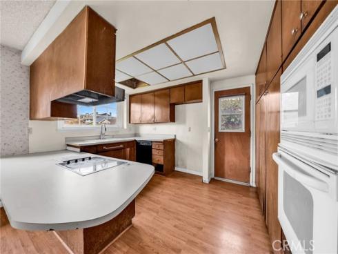 16672 Lovell , Huntington Beach, CA