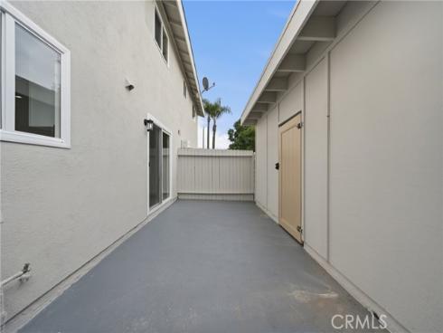 9958 Continental Drive, Huntington Beach, CA