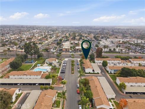 9958 Continental Drive, Huntington Beach, CA