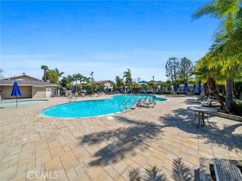 9958 Continental Drive, Huntington Beach, CA