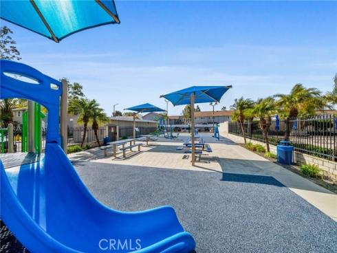 9958 Continental Drive, Huntington Beach, CA