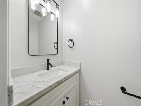 9958 Continental Drive, Huntington Beach, CA