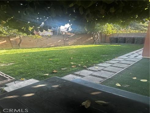 8281  Guilders  , Huntington Beach, CA