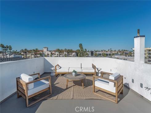 328  3rd  , Huntington Beach, CA