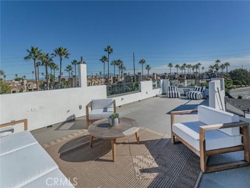 328  3rd  , Huntington Beach, CA