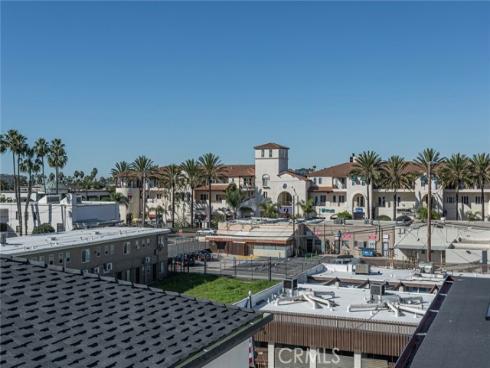 328  3rd  , Huntington Beach, CA