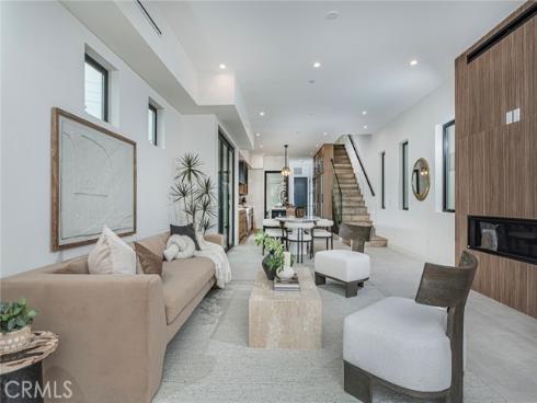 328 3rd , Huntington Beach, CA