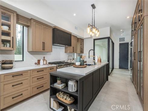 328 3rd , Huntington Beach, CA