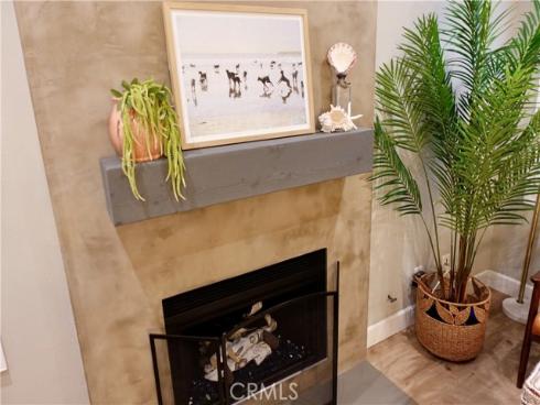 7402  Yellowtail  202  Drive, Huntington Beach, CA