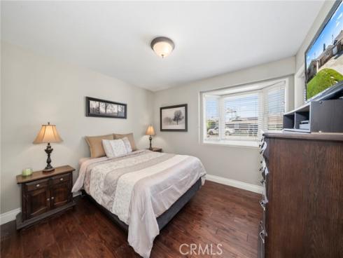 16372 Birdie Lane, Huntington Beach, CA