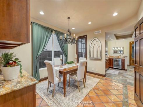 221  Hartford   Avenue, Huntington Beach, CA