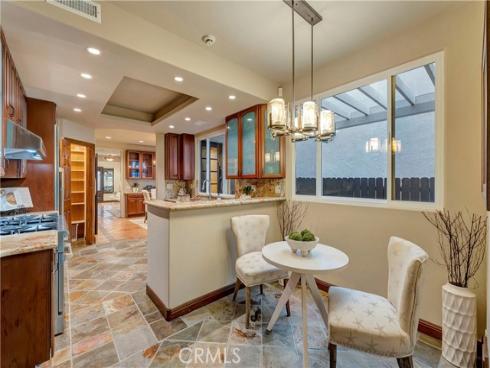 221  Hartford   Avenue, Huntington Beach, CA