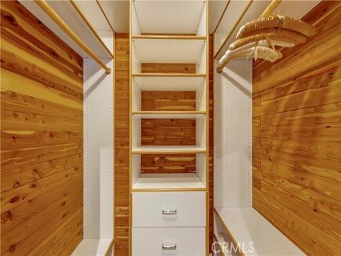 221  Hartford   Avenue, Huntington Beach, CA