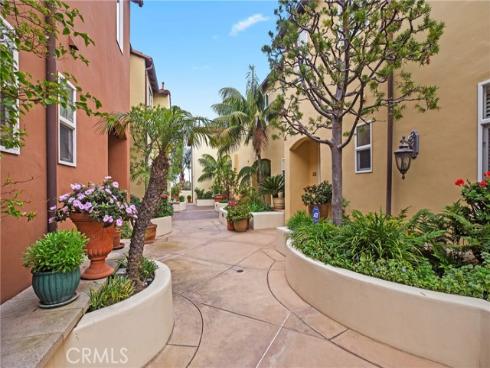 308 5th Street, Huntington Beach, CA