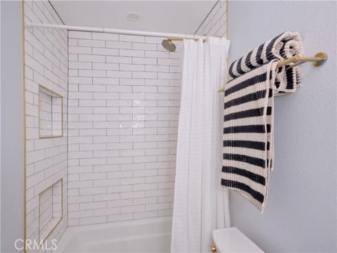 7911 Woodlake 76 Drive, Huntington Beach, CA