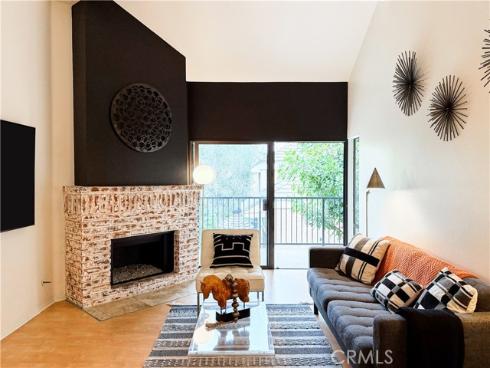 7911 Woodlake 76 Drive, Huntington Beach, CA