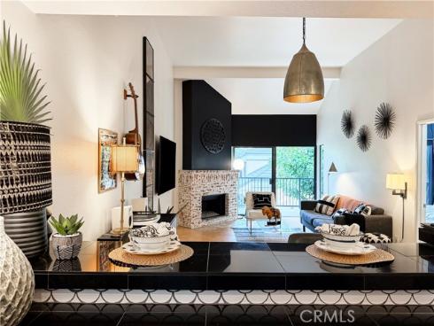 7911 Woodlake 76 Drive, Huntington Beach, CA