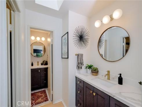 7911 Woodlake 76 Drive, Huntington Beach, CA