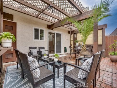 2007 Delaware Street, Huntington Beach, CA