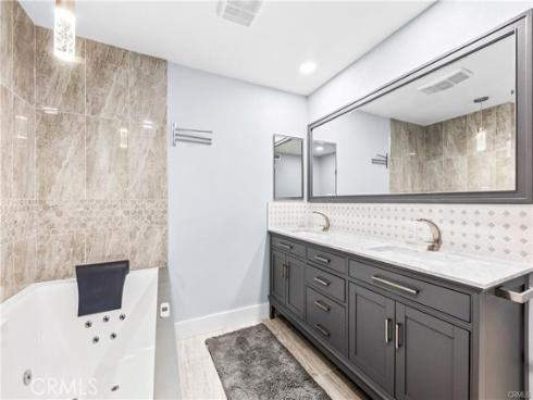 16255 Pacific , Huntington Beach, CA