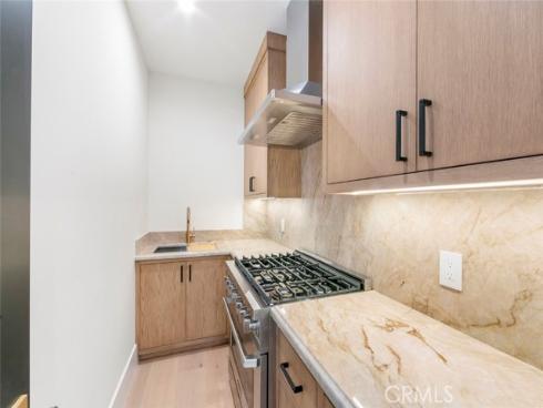 521 12th , Huntington Beach, CA