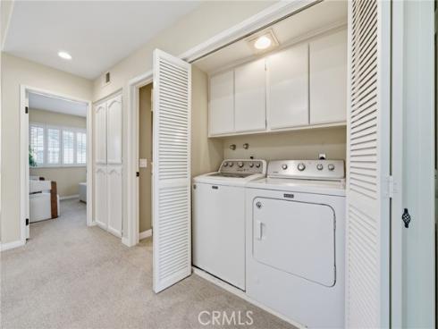 19281  Meadowood  , Huntington Beach, CA