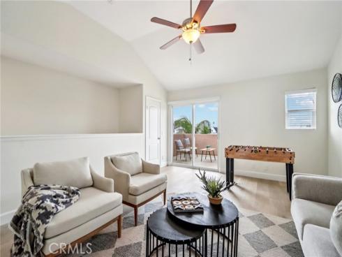 526 12th , Huntington Beach, CA