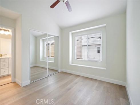 526 12th , Huntington Beach, CA