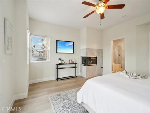 526 12th , Huntington Beach, CA