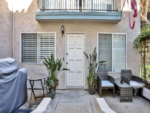 218 16th B Street, Huntington Beach, CA