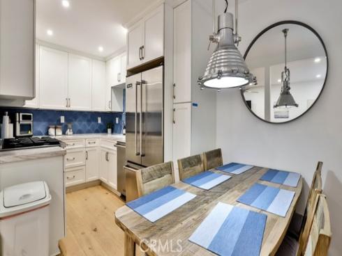 218 16th B Street, Huntington Beach, CA