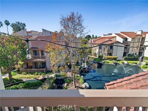 4831  Lago  302 , Huntington Beach, CA