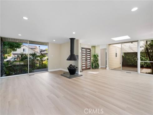 1824 Park Street, Huntington Beach, CA