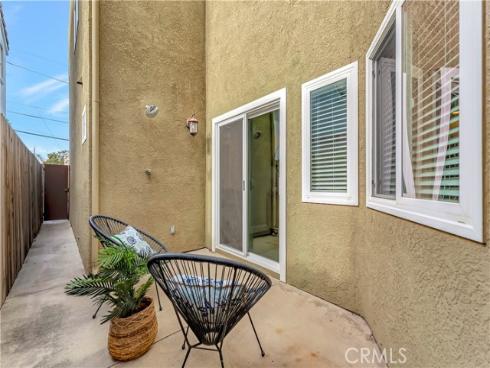 621 8th Street, Huntington Beach, CA