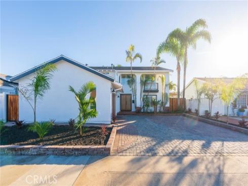 9562 Rockpoint , Huntington Beach, CA