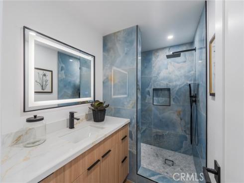 9562 Rockpoint , Huntington Beach, CA